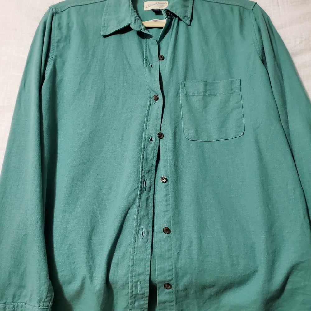 Universal Thread Sea Green Button-Up Shirt